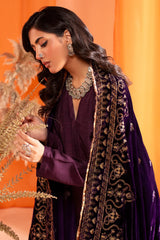 Purple Embroidered Velvet Ladies Shawl From Sohaye By Diners Purple Embroidered Velvet Ladies Shawl From Sohaye By Diners