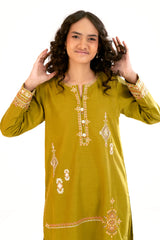 Embroidered Teens 2PC Embroidered Teens 2PC