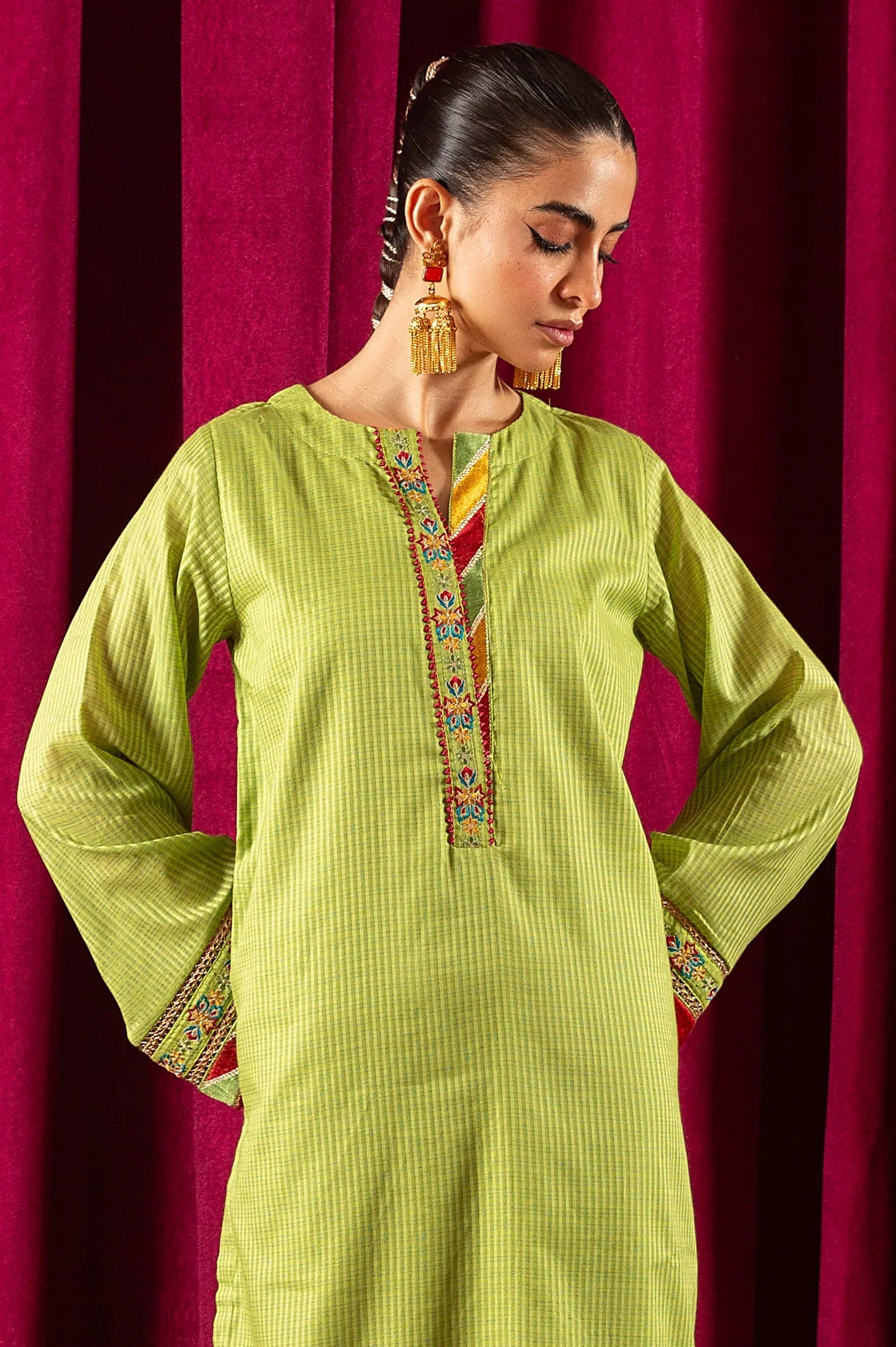 2PC Green Embroidered Suit - Diners