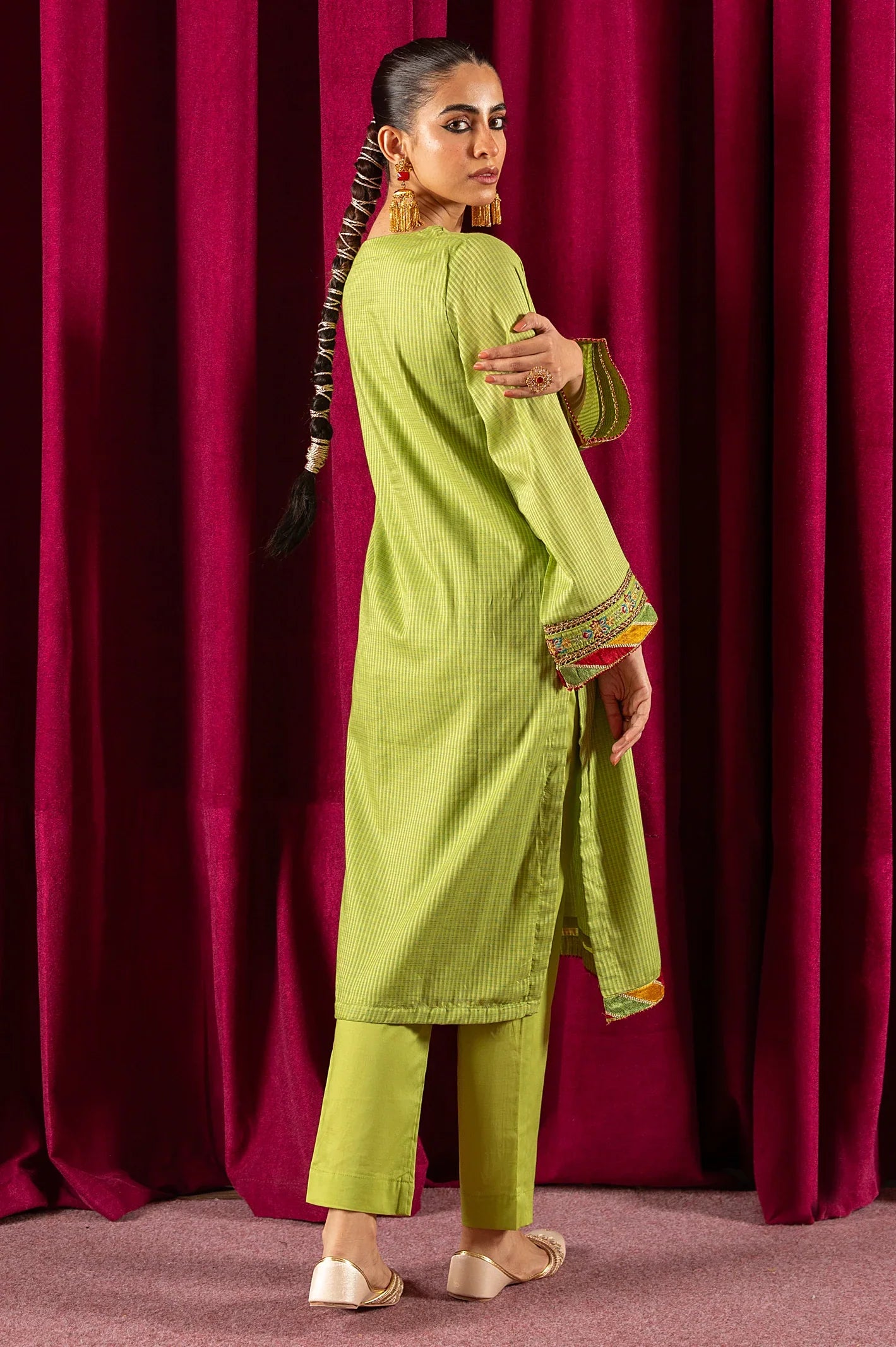 2PC Green Embroidered Suit - Diners