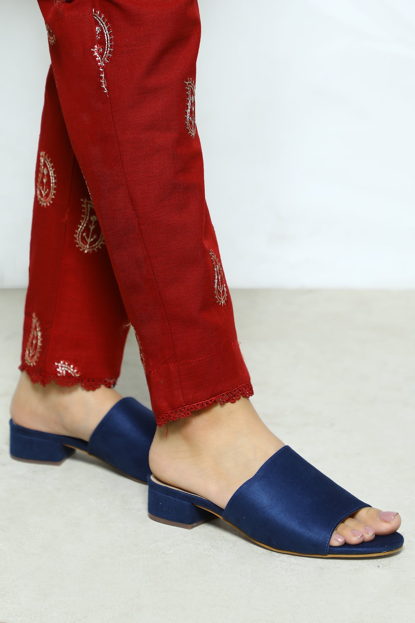 Maroon Khaddar Trouser From Sohaye By Diners