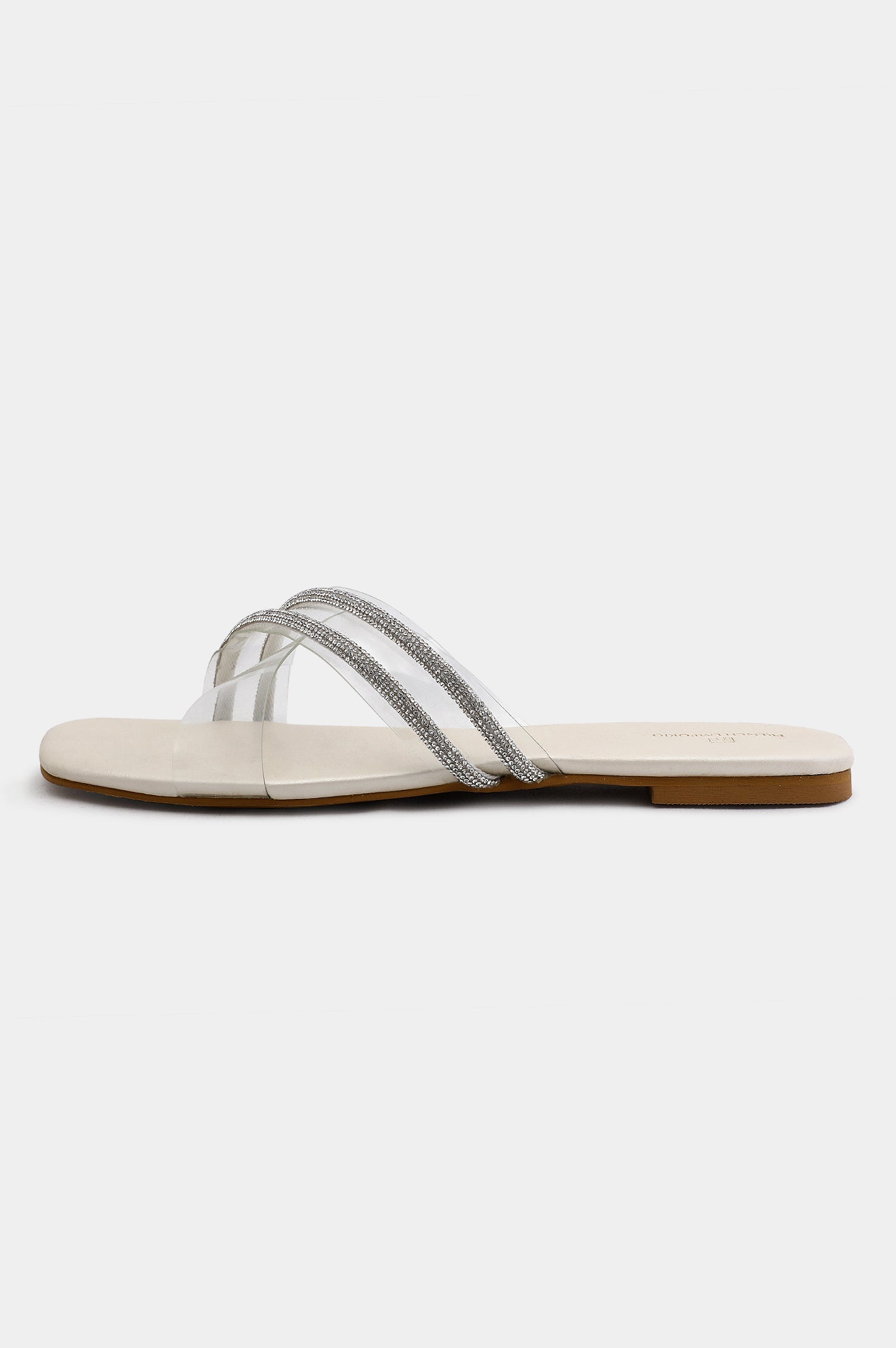 Off White Ladies Casual Slippers From Diners