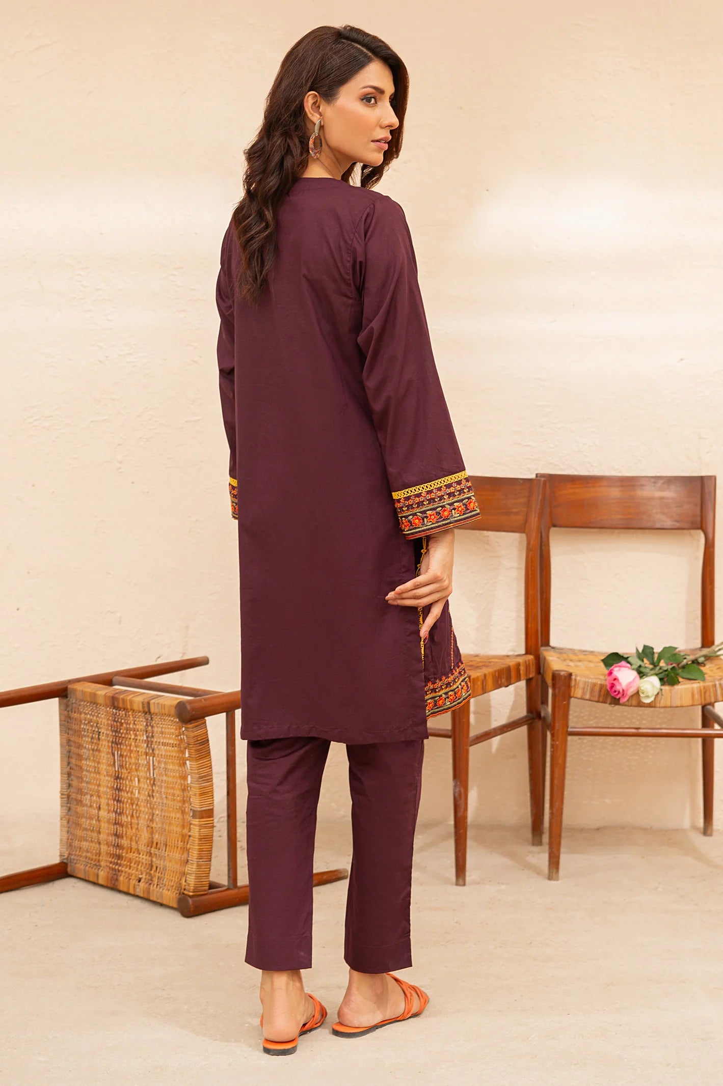 2PC Embroidered Suit - Diners