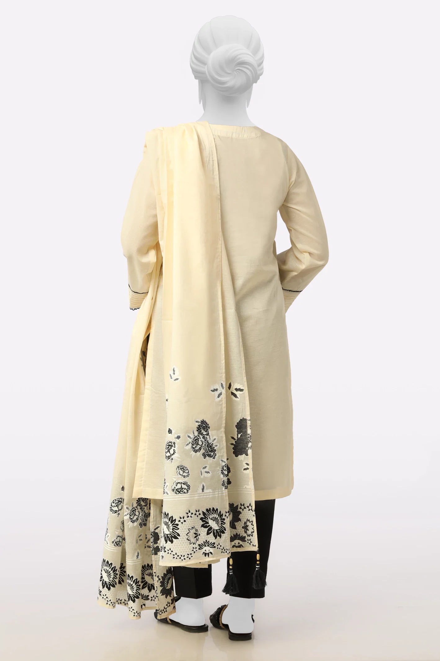 Cream Embroidered Kurti With Dupatta From Sohaye By Diners