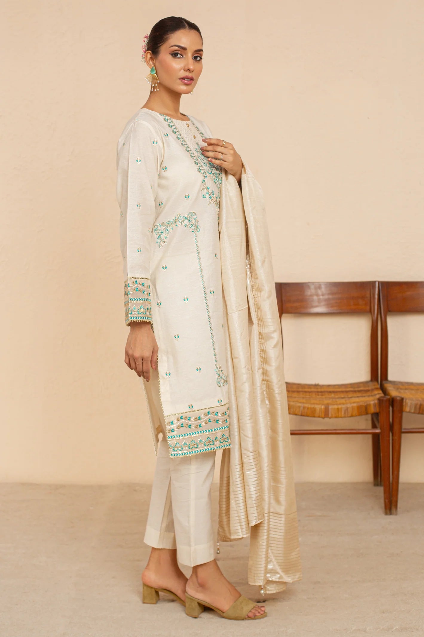 3PC Embroidered Suit - Diners