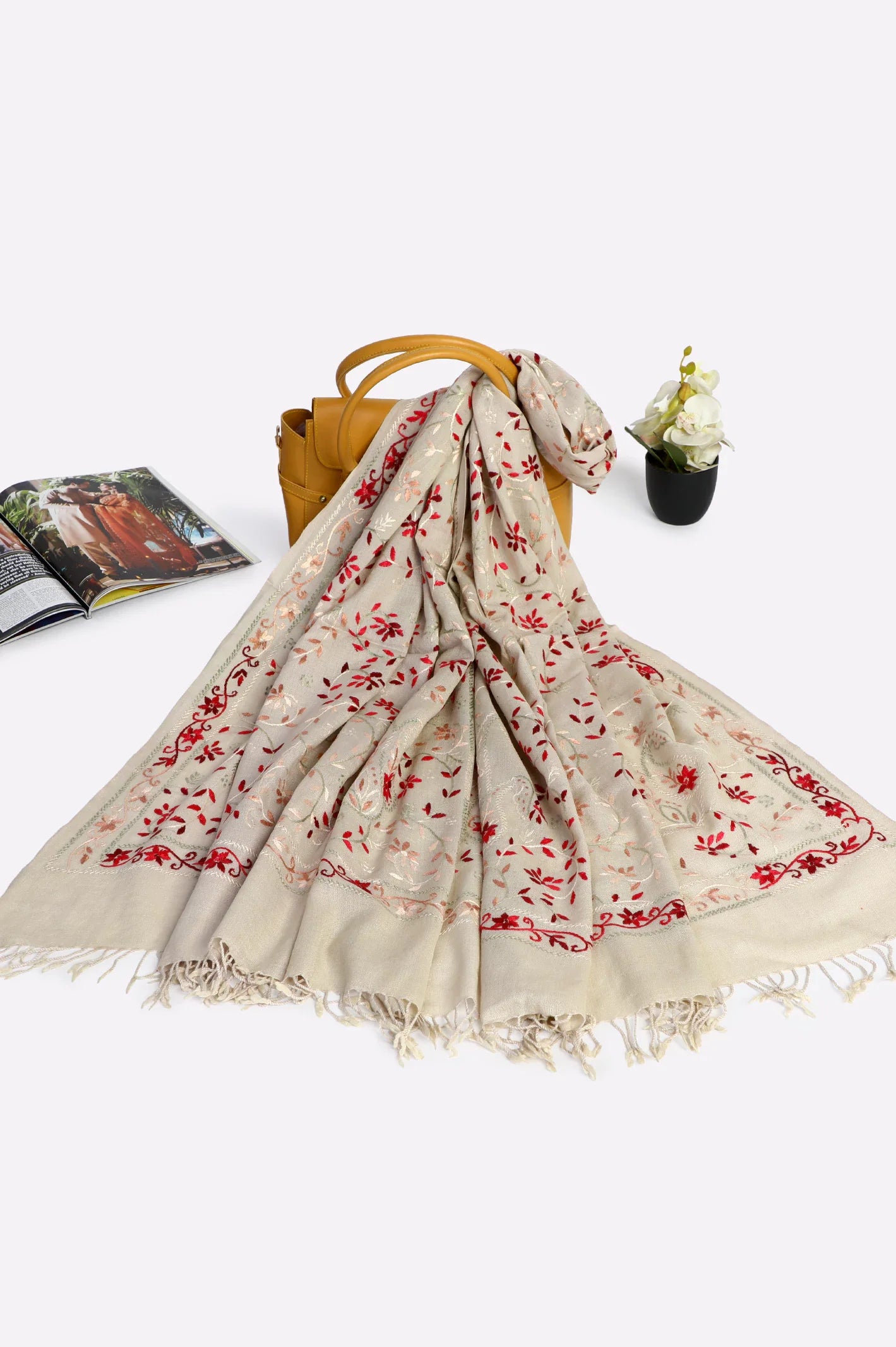 Off White Pashmina Ladies Wool Shawl