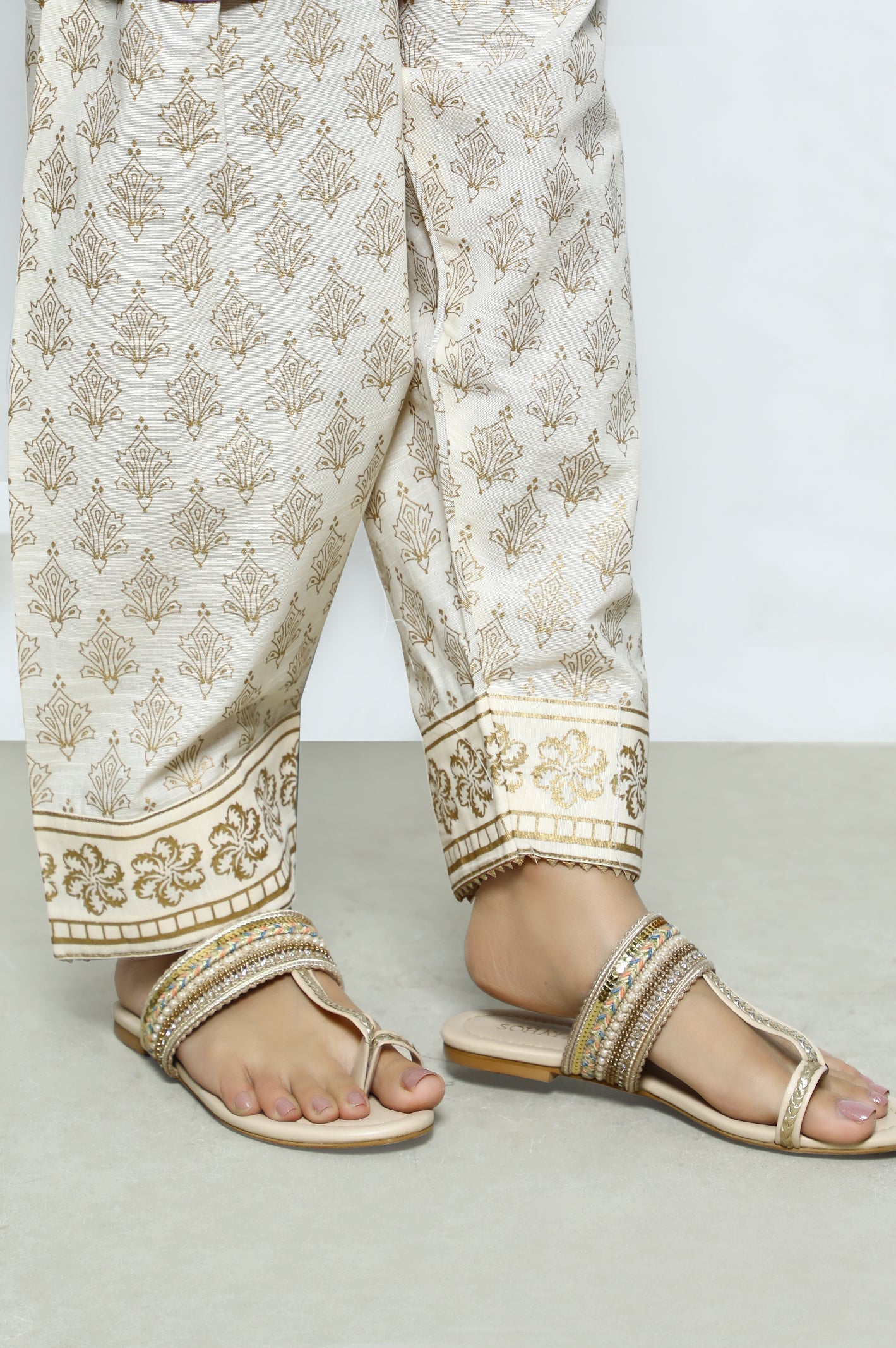 Cream Khaddar Shalwar From Sohaye By Diners