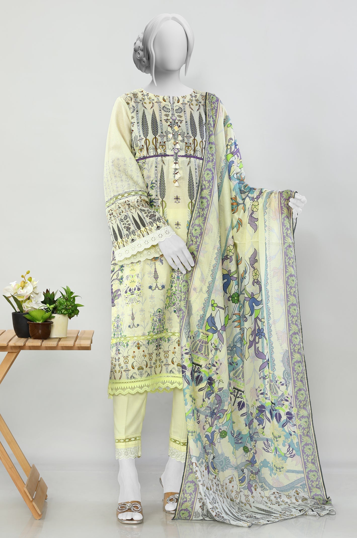 3PC Unstitched Lawn Printed Suit From Diners