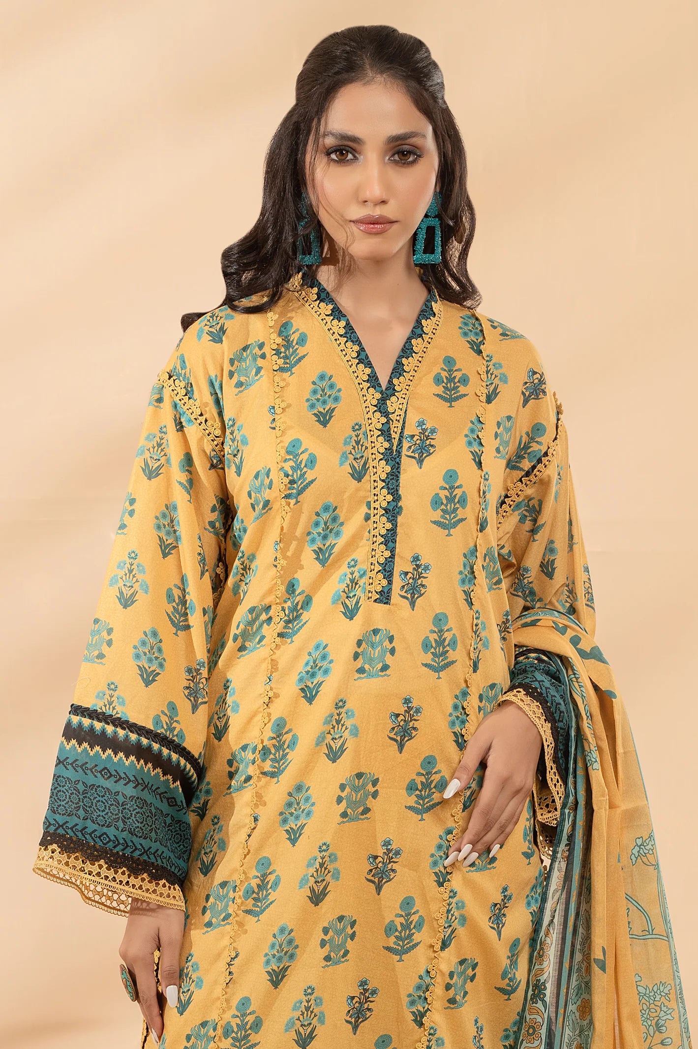 3PC Unstitched Lawn Printed Suit - Diners