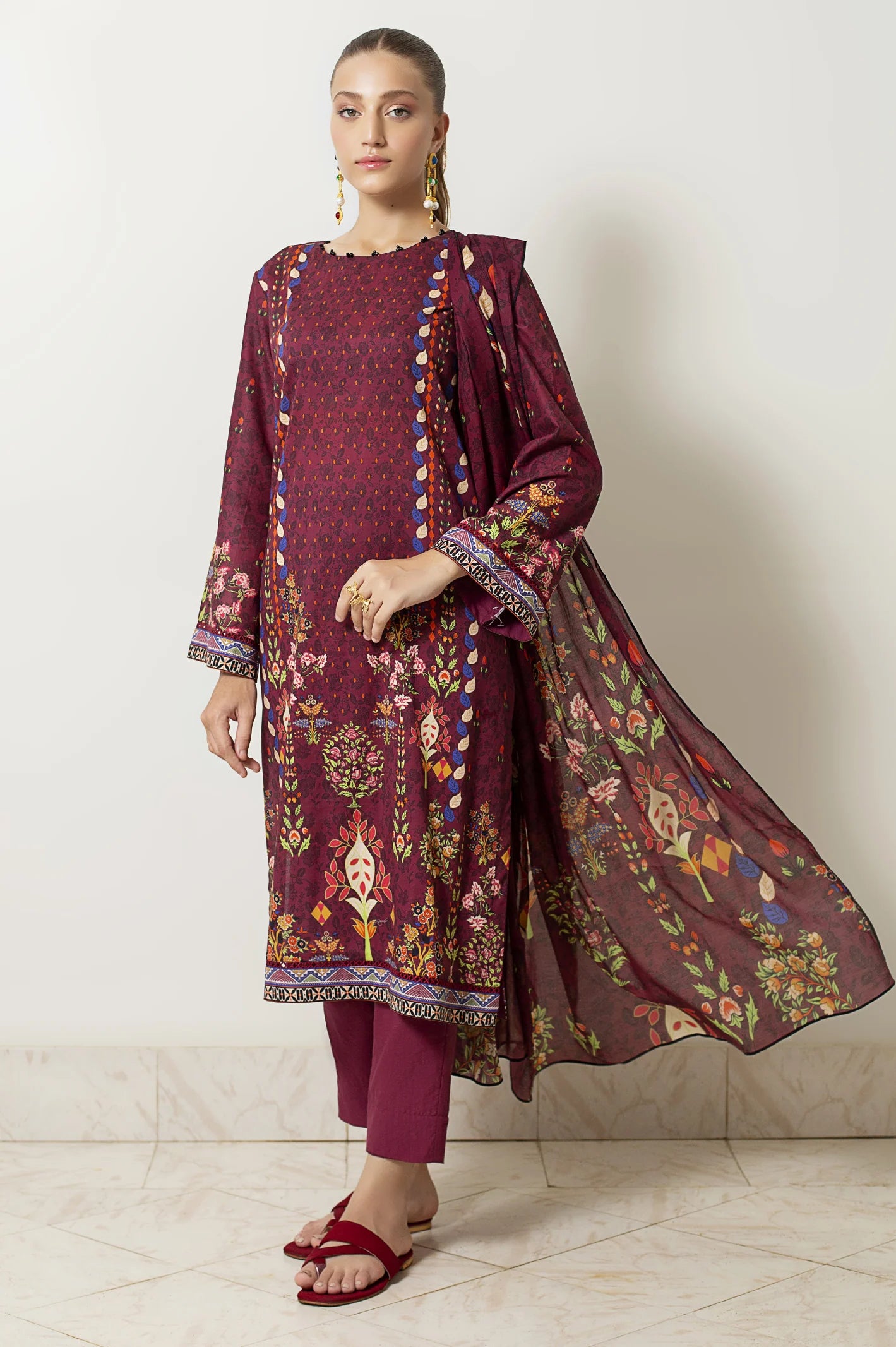 3PC Unstitched Cambric Printed Suit - Diners