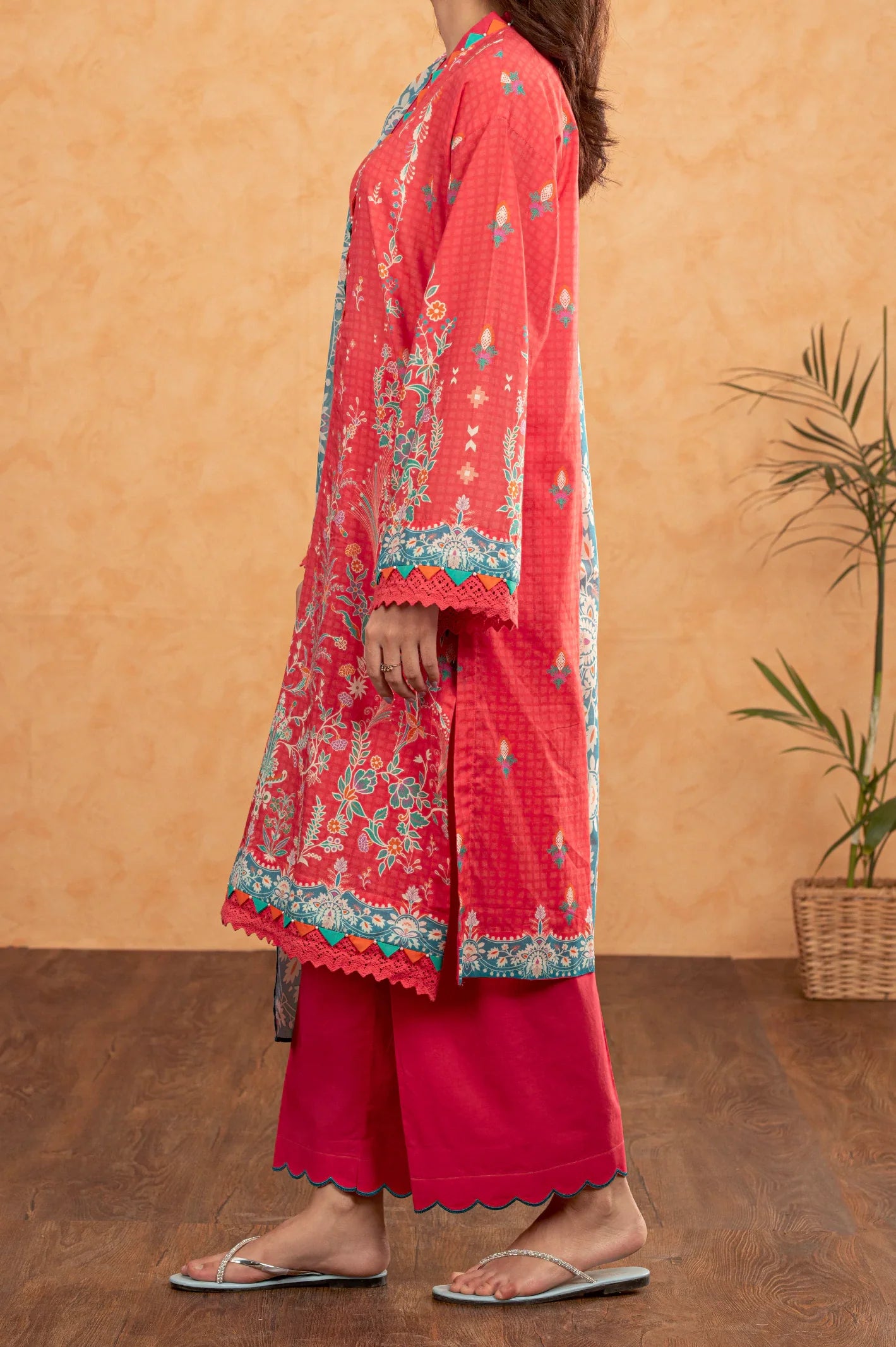 3PC Printed Pink Unstitched Suit