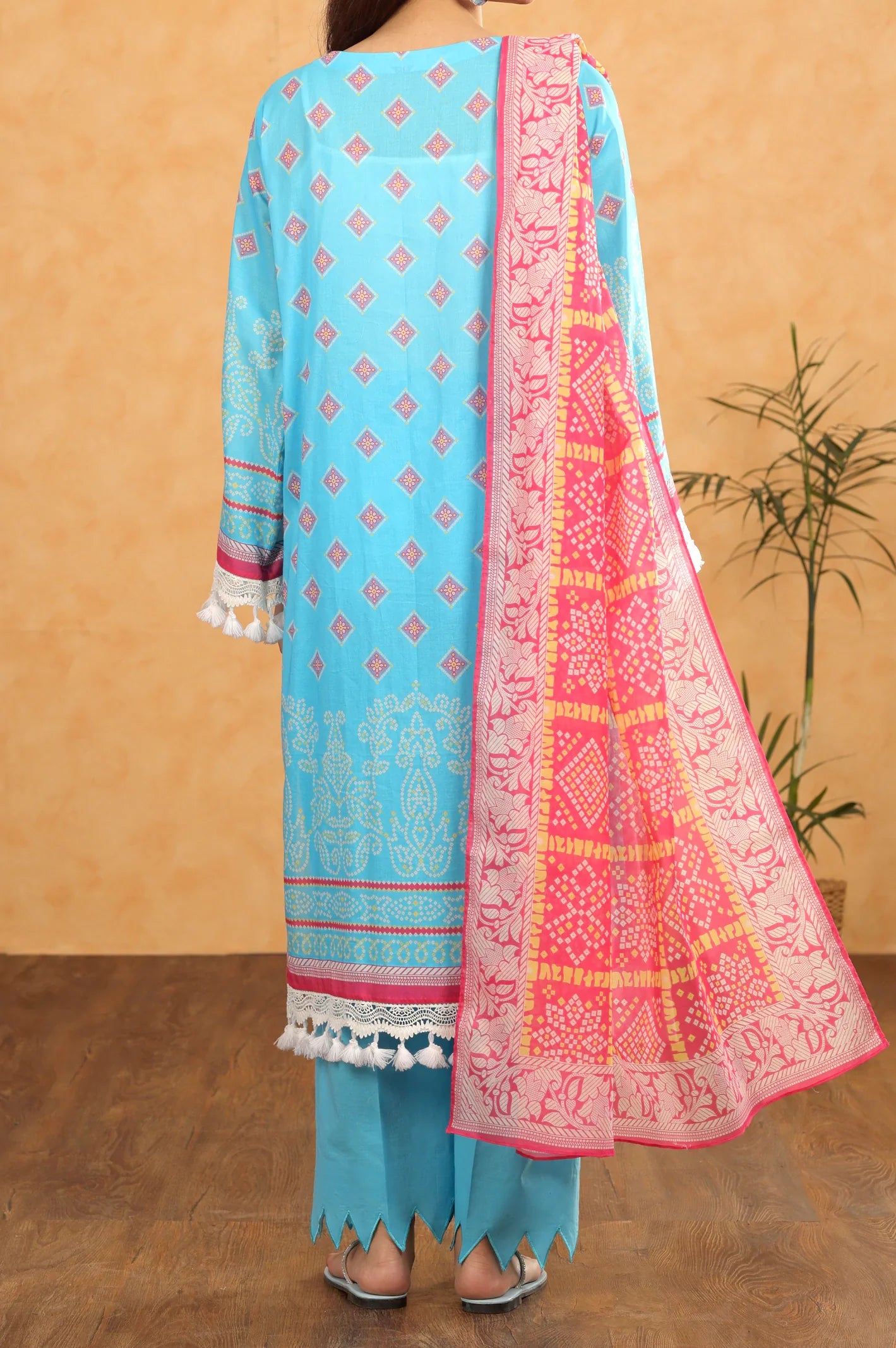 3PC Ferozi Printed Unstitched Suit