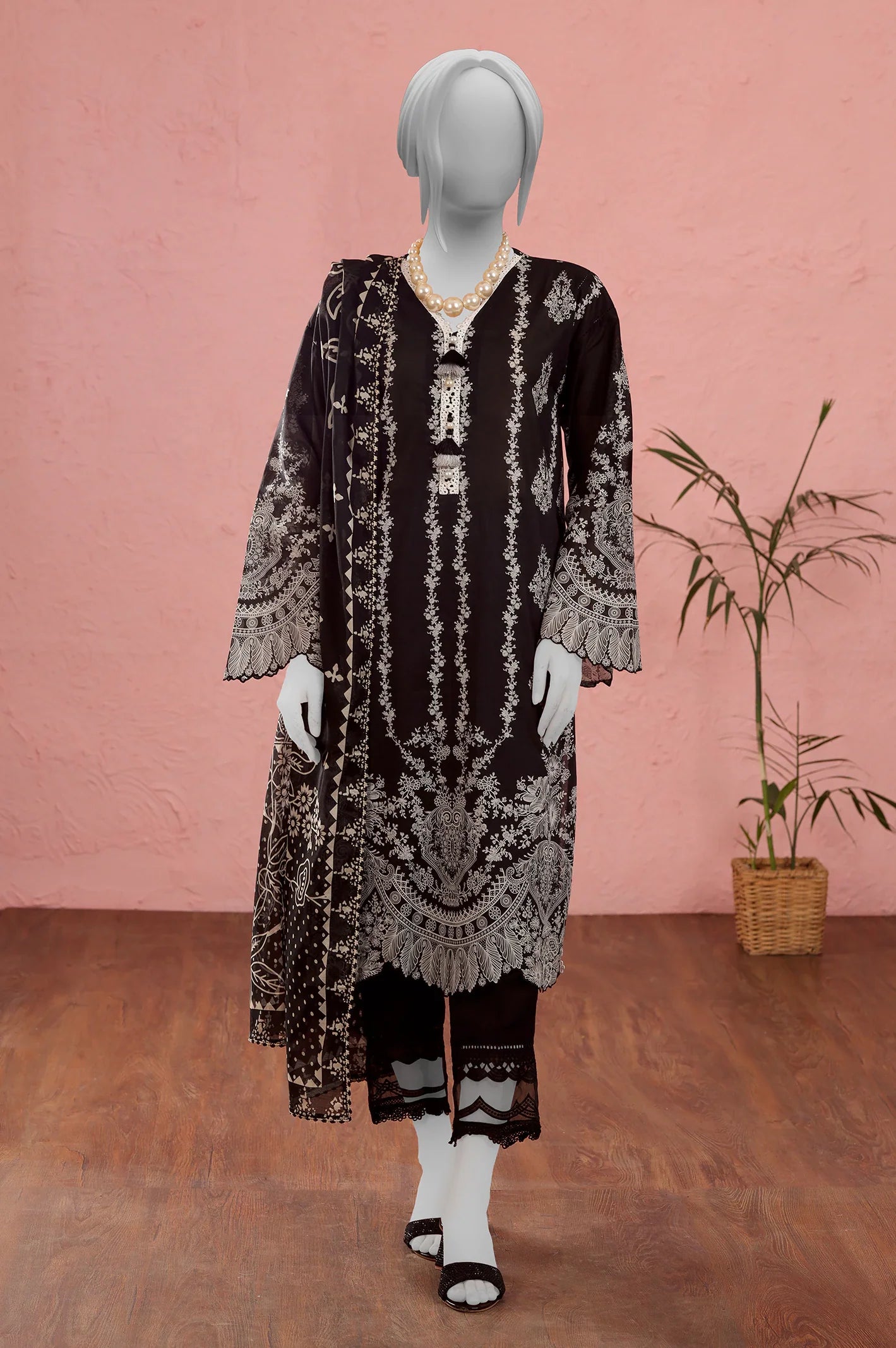 Black & White Printed Unstitched 2PC From Sohaye By Diners