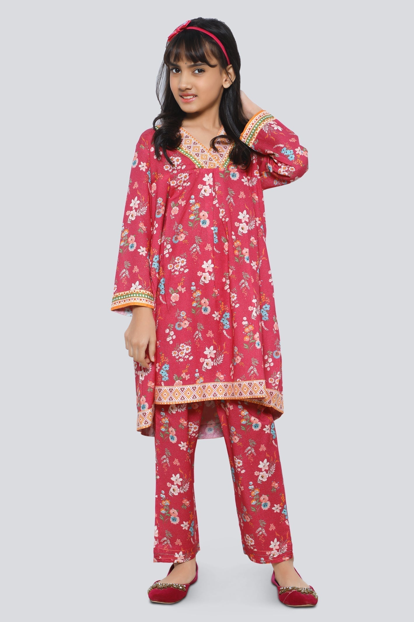 Girl's 2 Pcs Suit From Sohaye By Diners