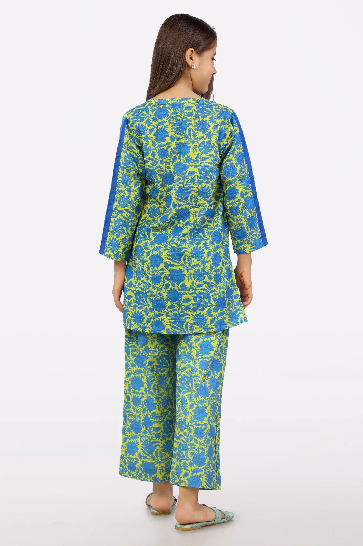 Blue Khaddar Printed Girls 2PC Suit From Sohaye By Diners