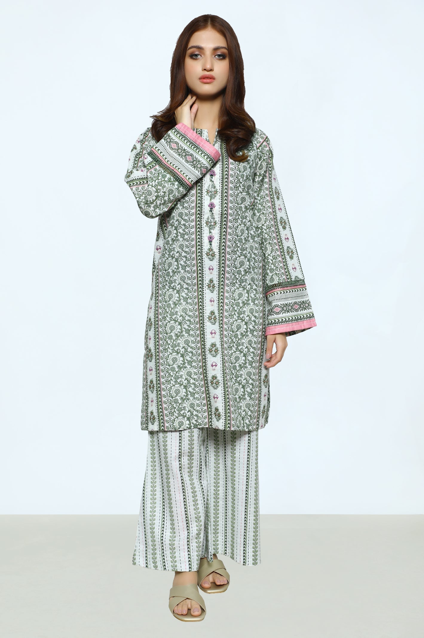 2PC Khaddar Green Suit From Sohaye By Diners