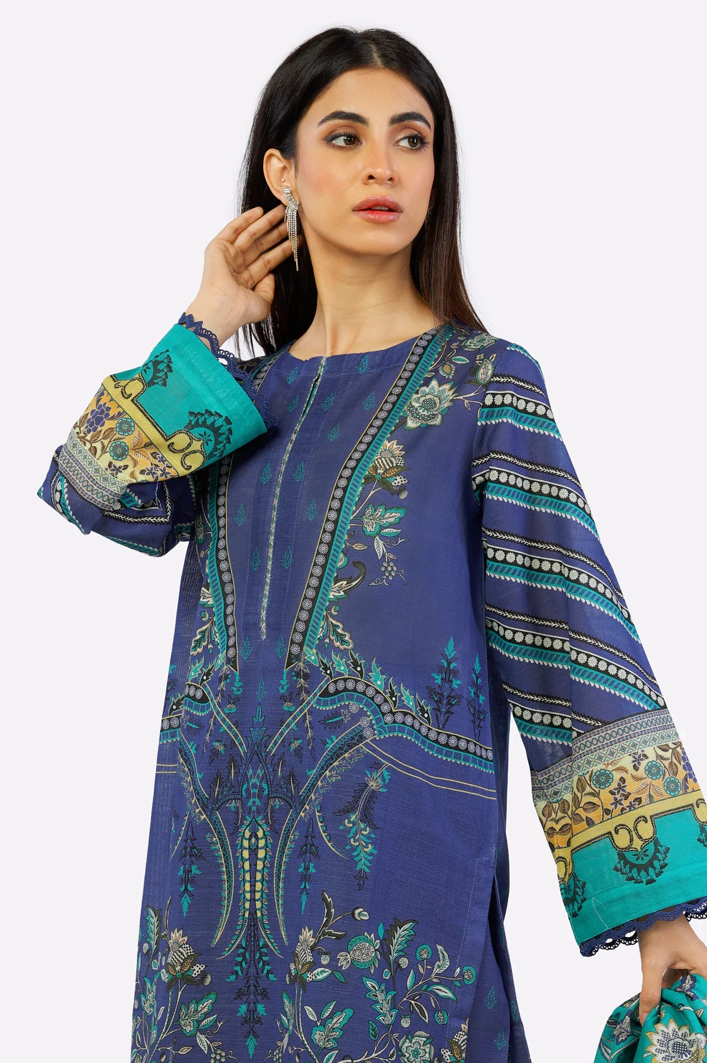 Blue Khaddar Printed 3PC Suit From Sohaye By Diners