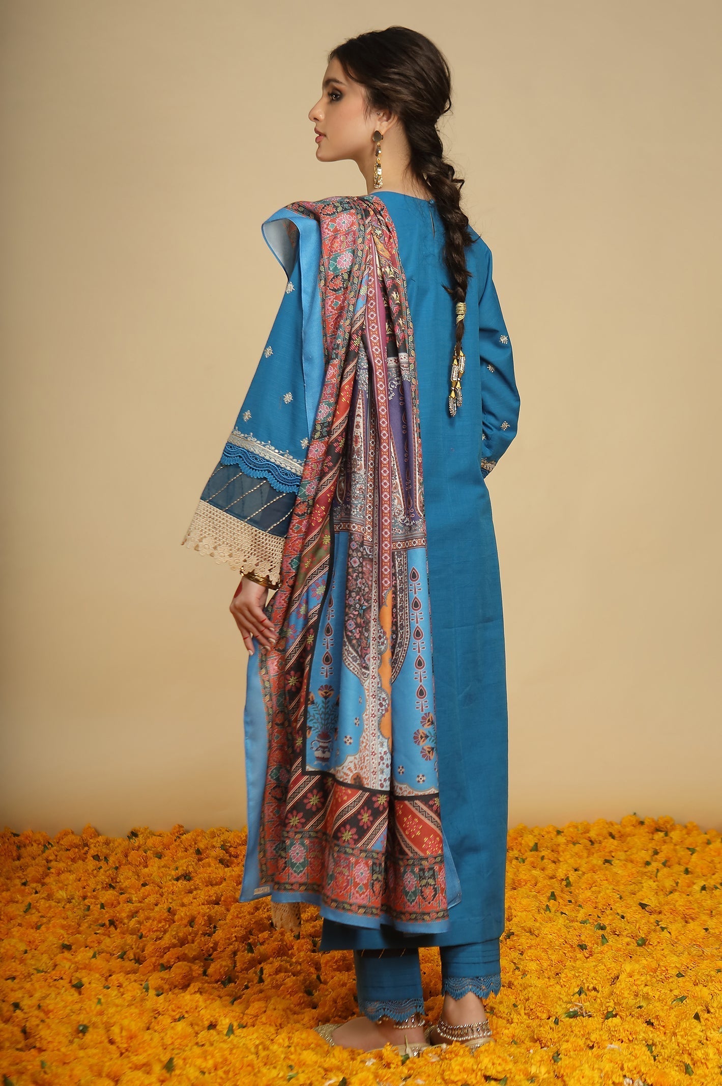 3PC Unstitched Embroidered Blue Khaddar Suit