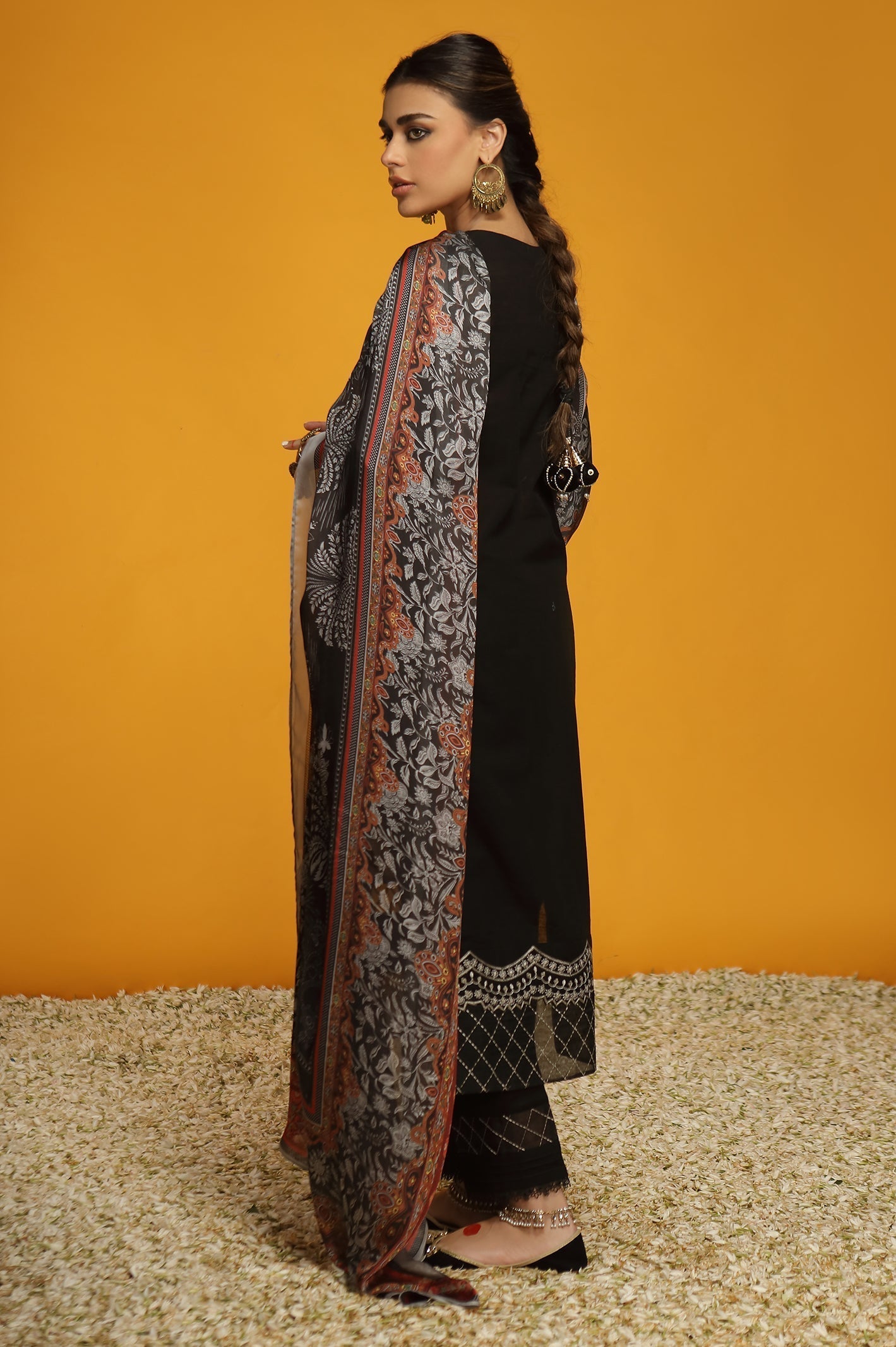 3PC Unstitched Black Khaddar Embroidered Suit