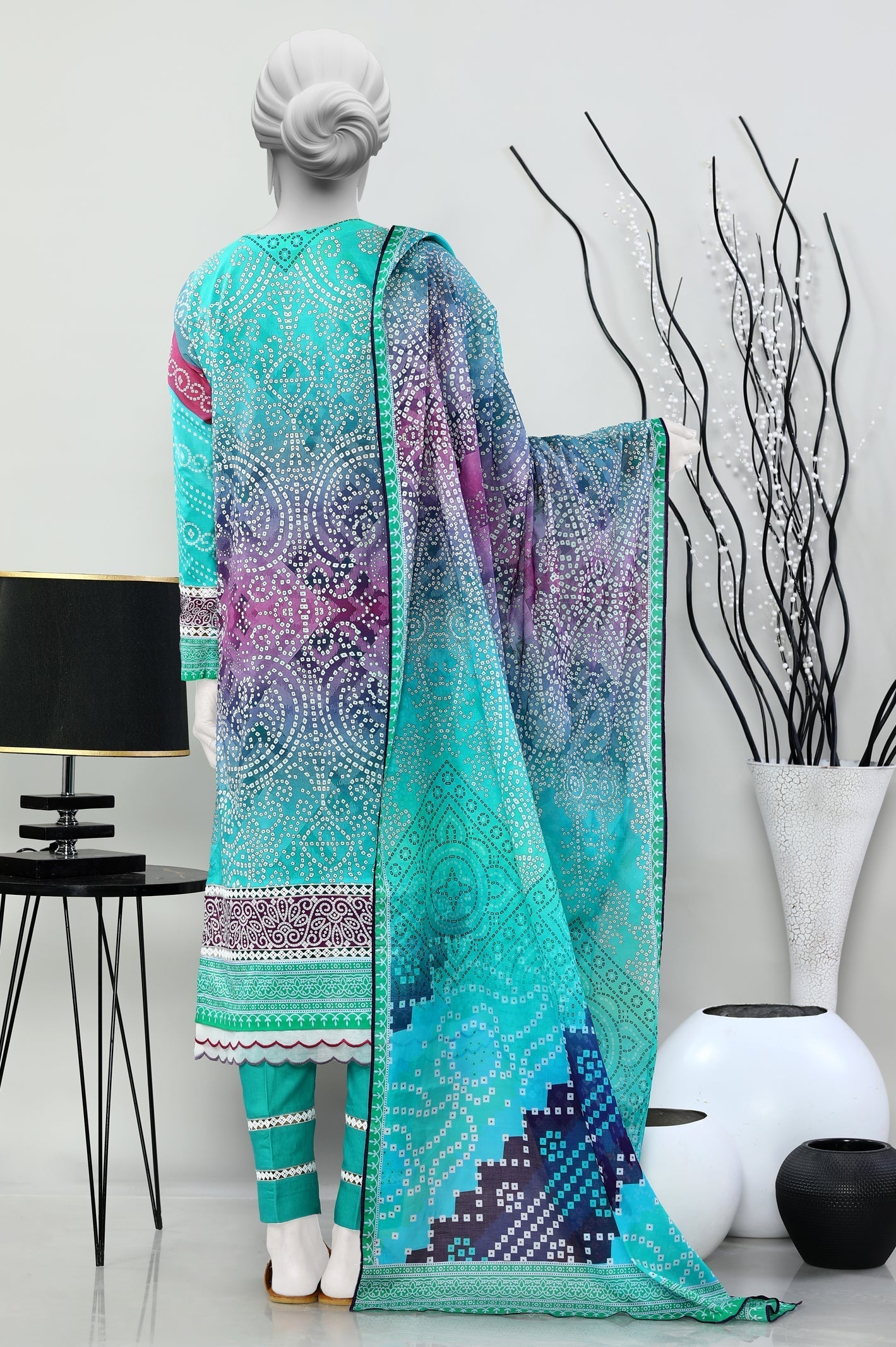 3PC Unstitched Lawn Printed Suit - Diners