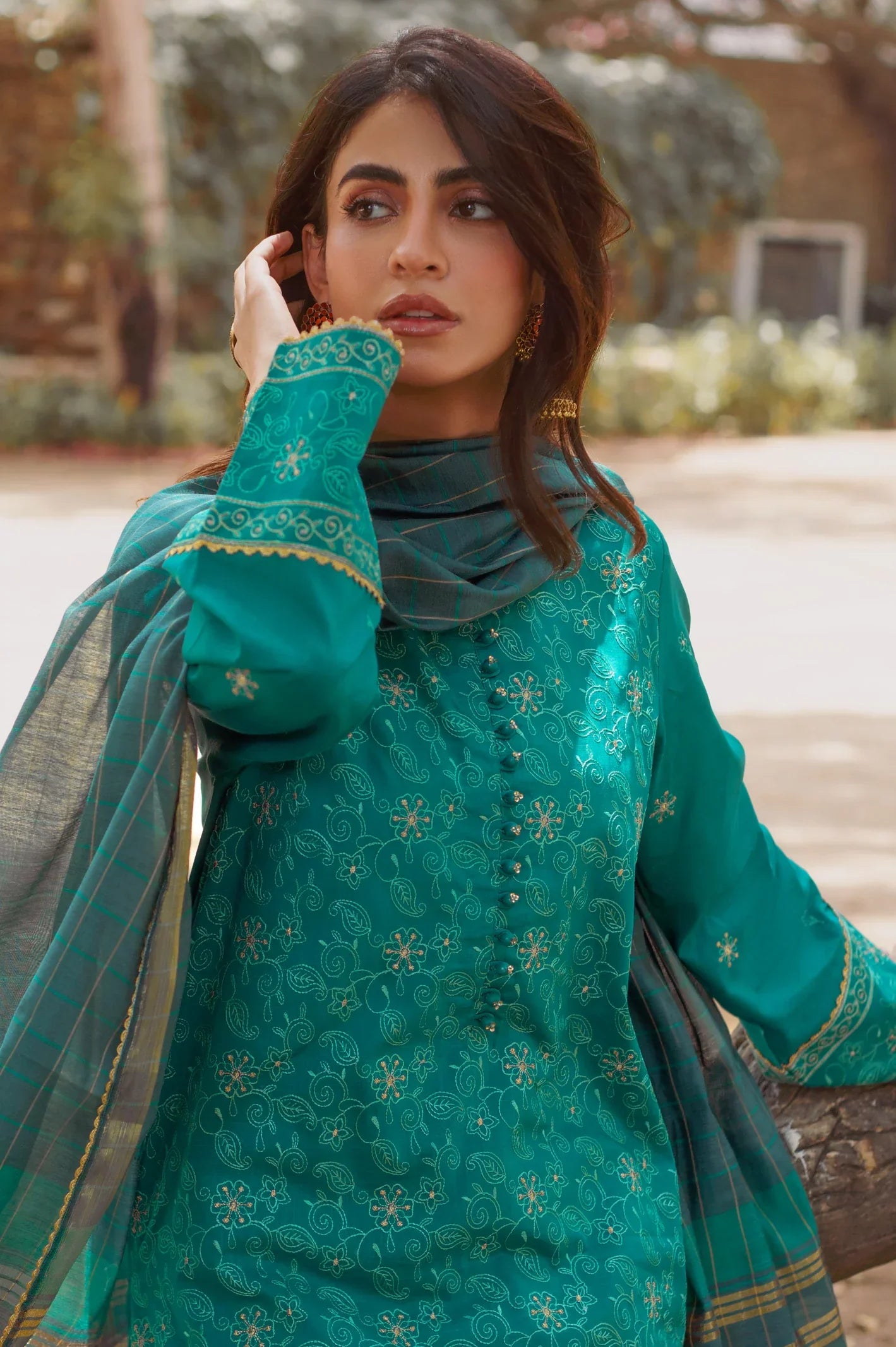 Green 3PC Unstitched Embroidered Cambric Suit