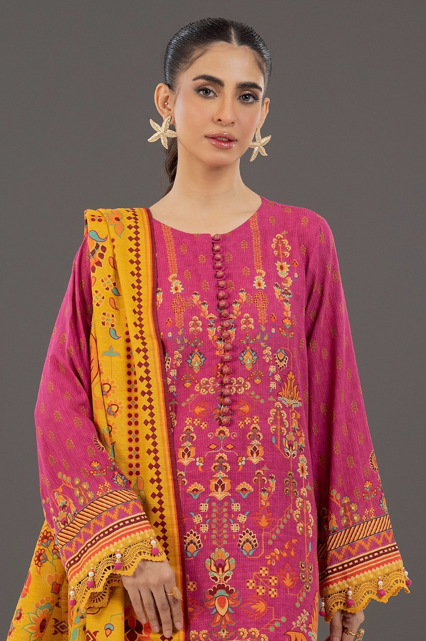 Light Pink Khaddar Printed 3PC Unstitched Suit From Sohaye By Diners
