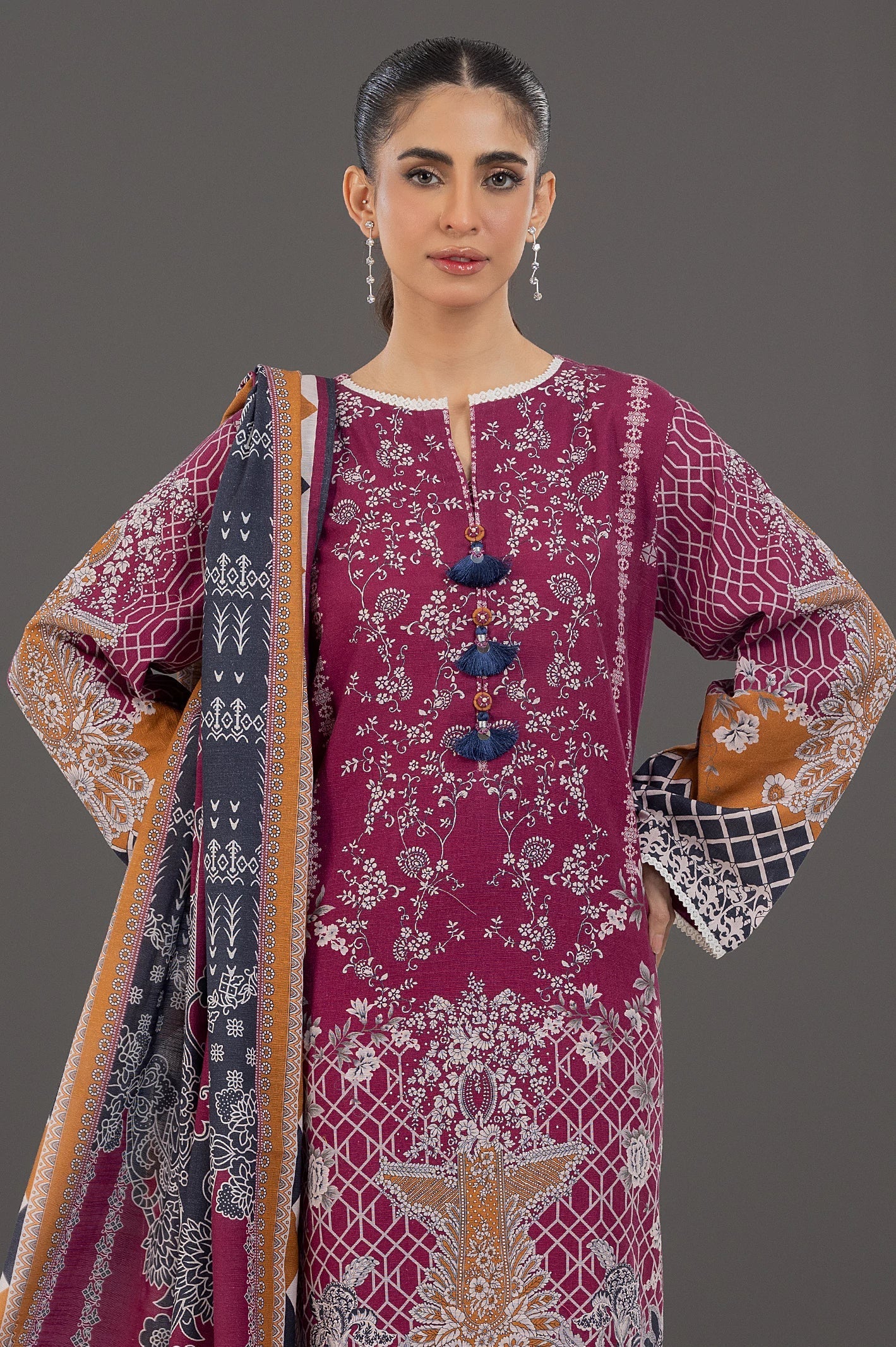 Magenta Khaddar Printed 3PC Unstitched Suit From Sohaye By Diners